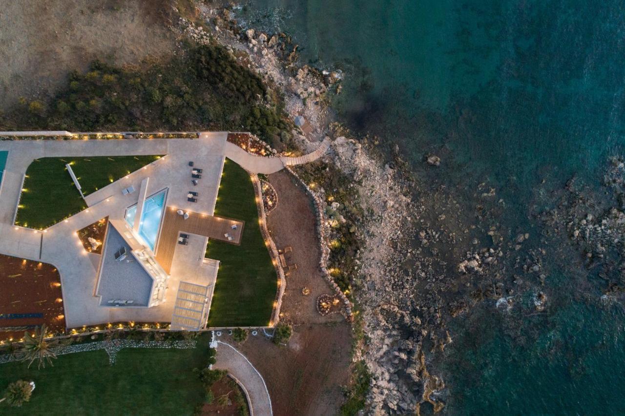 Your Private Retreat By The Beach, With Heated Pool, By Thinkvilla Petres  Exteriör bild